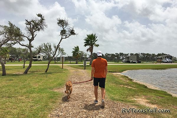 Lakeside Path at Southern Oaks